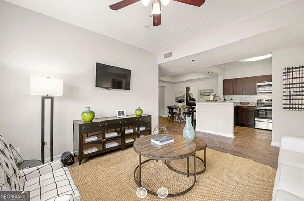 $1,652 | 7150 Peachtree Dunwoody Road, Unit 603, Atlanta, GA 30328