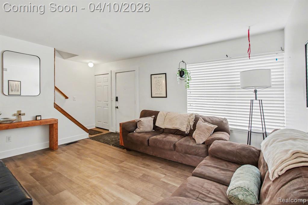 616 Rickett Road, Unit 118 Brighton, MI 48116 - Photo 3 of 21