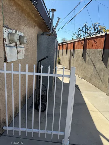 $1,600 | 6641 El Cortez Avenue, Bell Gardens, CA 90201