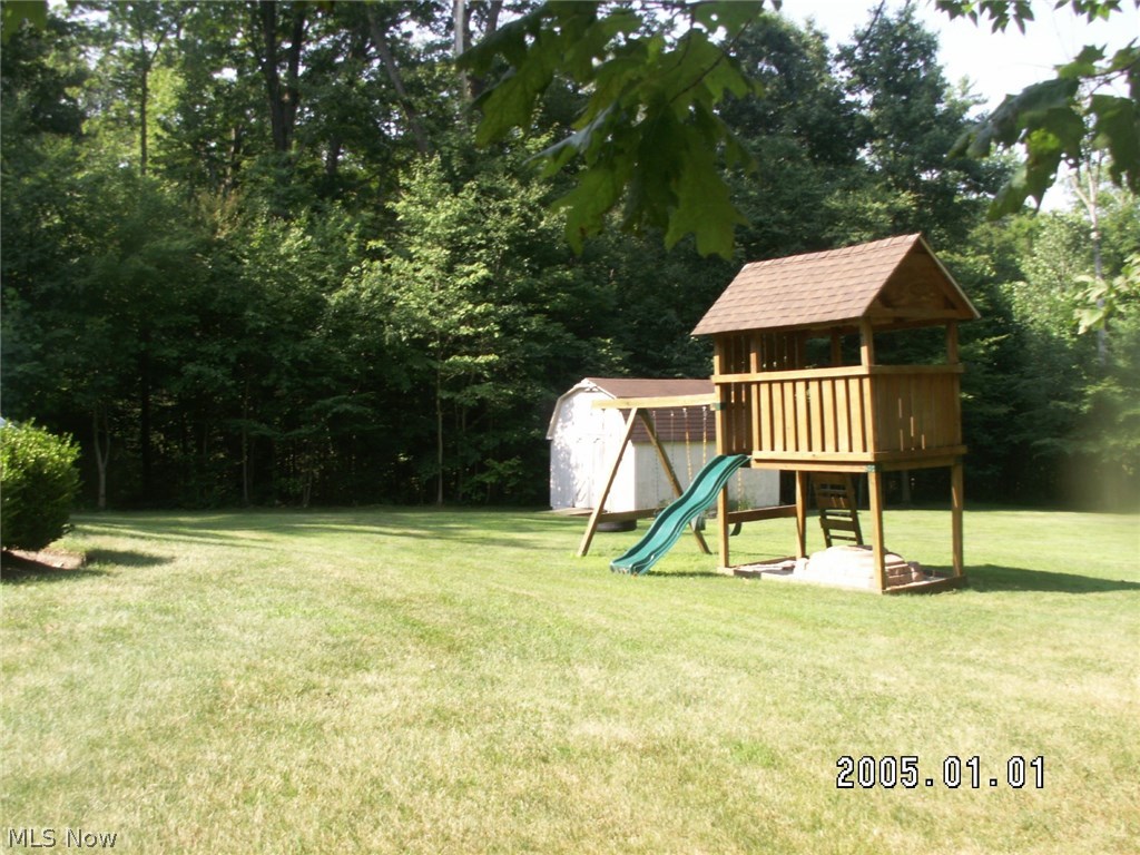 12156 Caves Road Chesterland, OH 44026 - Photo 18 of 23 Gallery Image 18