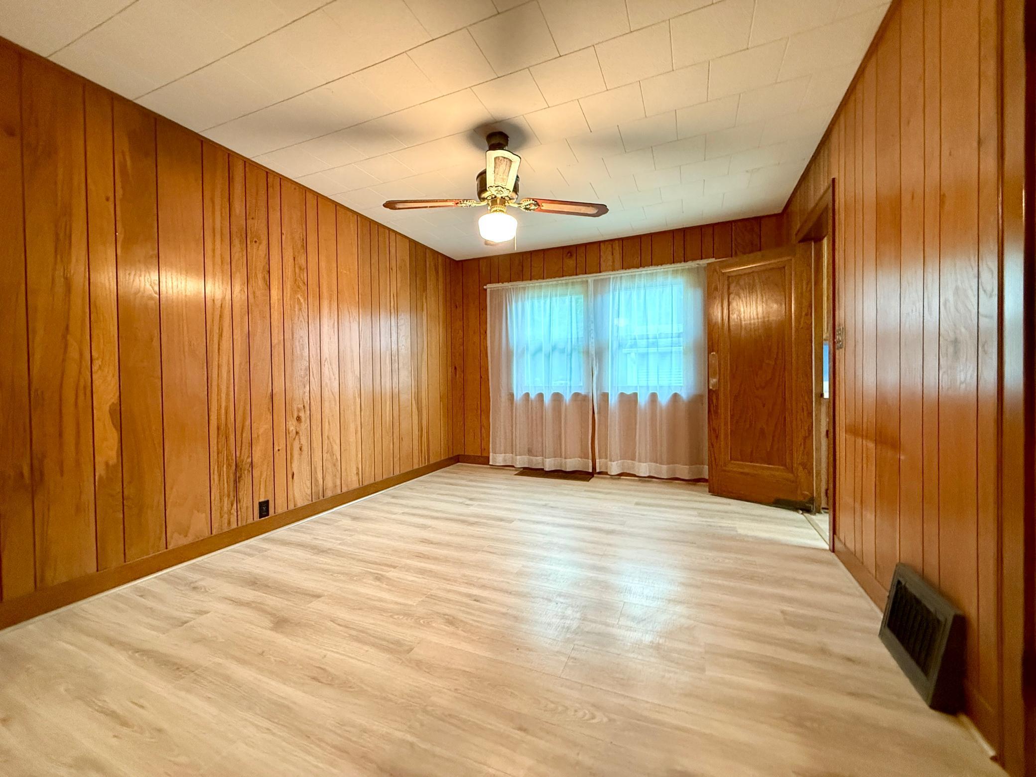 317 West Grant Street Spring Valley, MN 55975 - Photo 7 of 33 Gallery Image 7