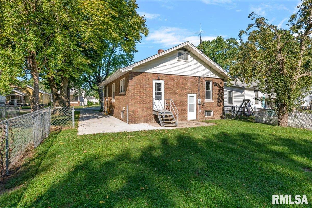 1824 North 9th Street Springfield, IL 62702 - Photo 26 of 29 Gallery Image 26