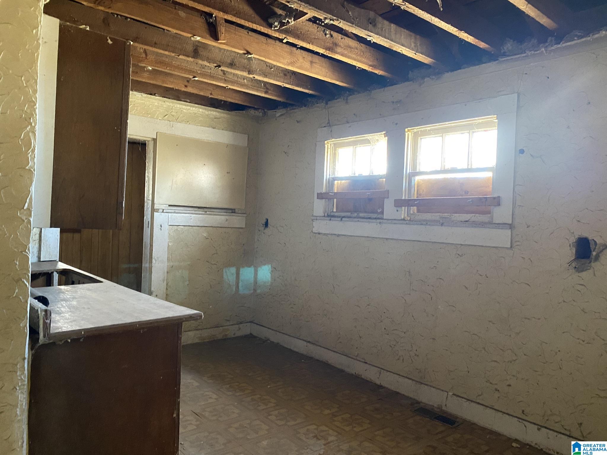 2136 47th Street Birmingham, AL 35208 - Photo 13 of 19