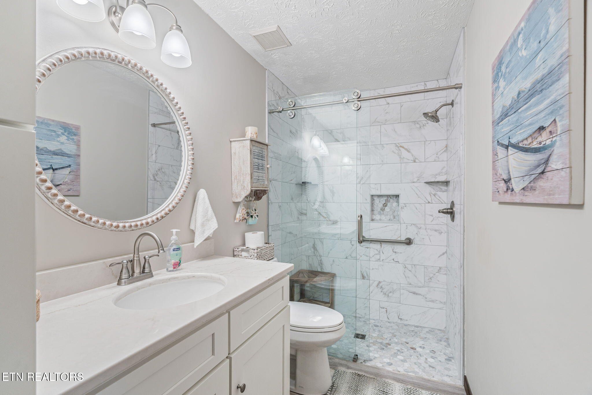 7301 Oxmoor Road Knoxville, TN 37931 - Photo 12 of 43 19-web-or-mls-7301 Oxmoor Drive-2