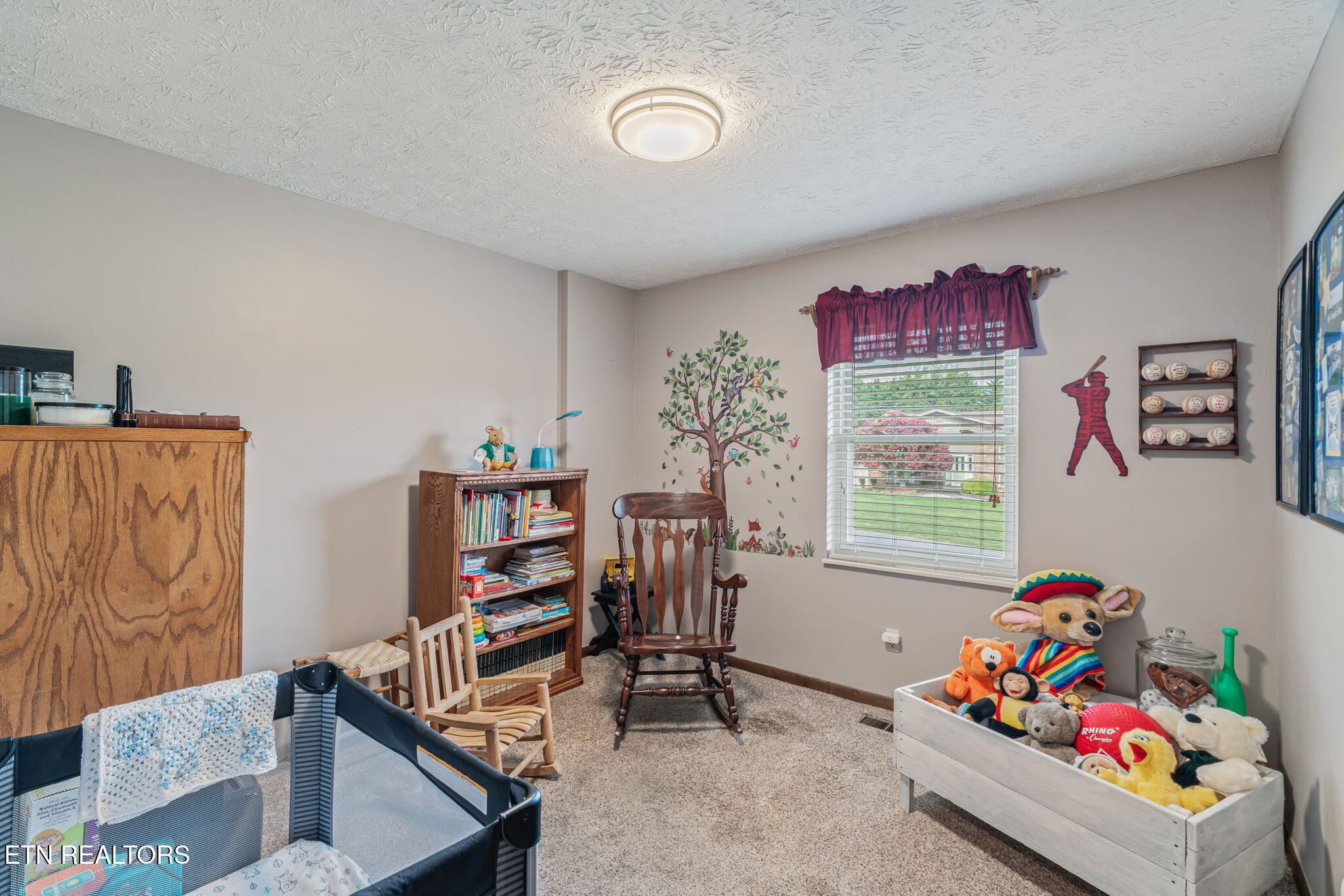 7301 Oxmoor Road Knoxville, TN 37931 - Photo 13 of 43 20-web-or-mls-7301 Oxmoor Drive-3