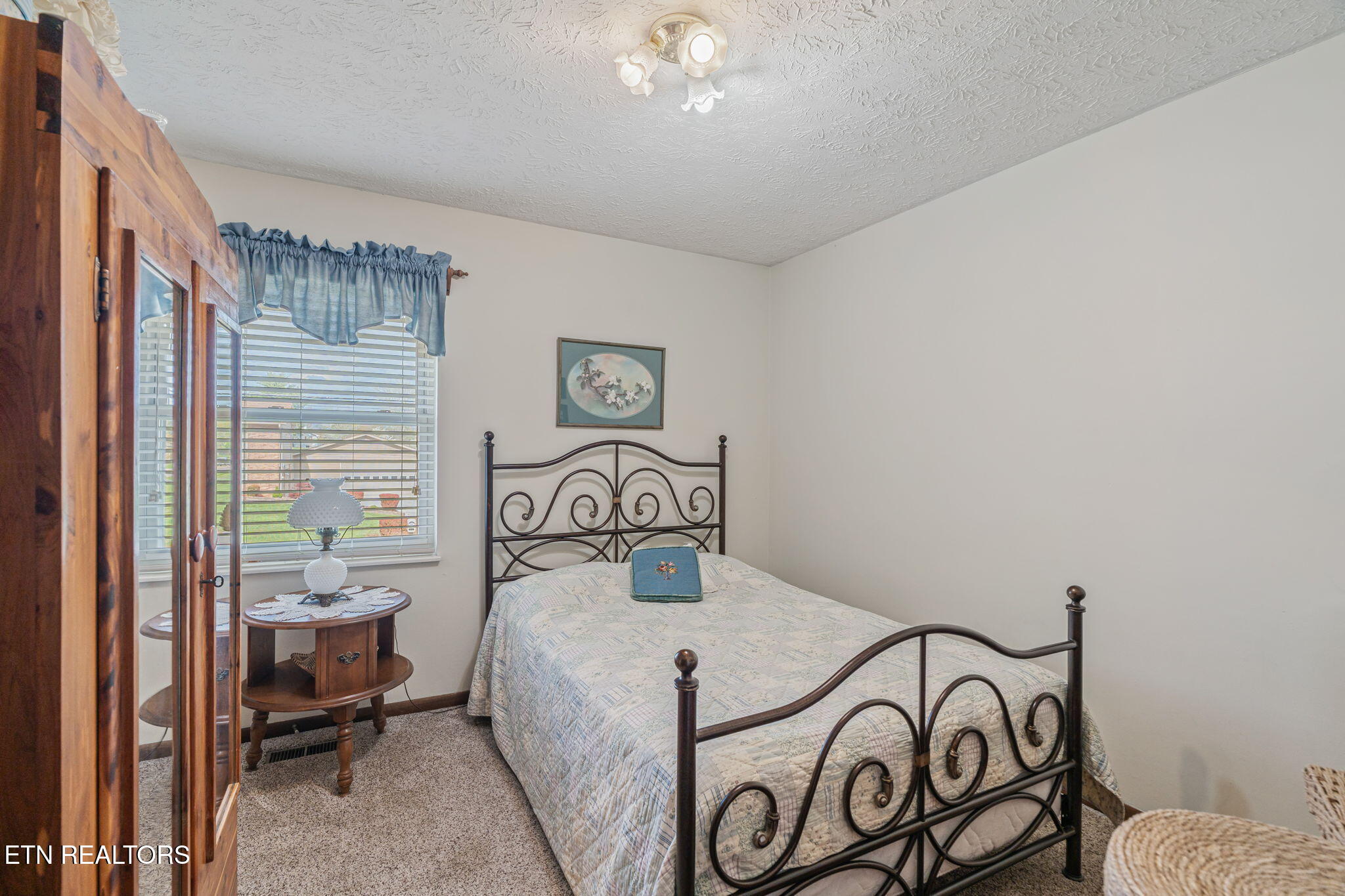 7301 Oxmoor Road Knoxville, TN 37931 - Photo 19 of 43 22-web-or-mls-7301 Oxmoor Drive-5