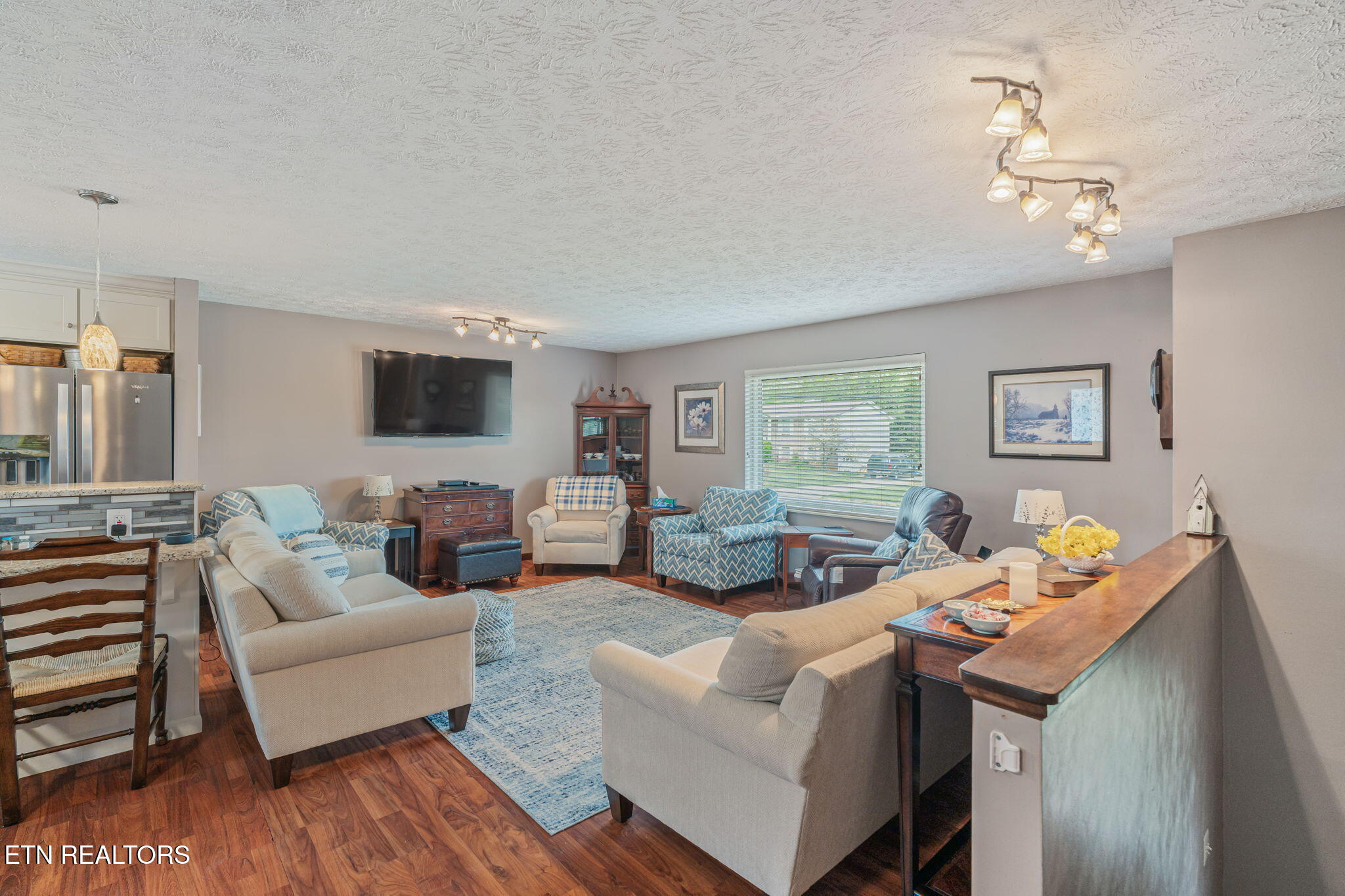 7301 Oxmoor Road Knoxville, TN 37931 - Photo 2 of 43 8-web-or-mls-7301 Oxmoor Drive-10