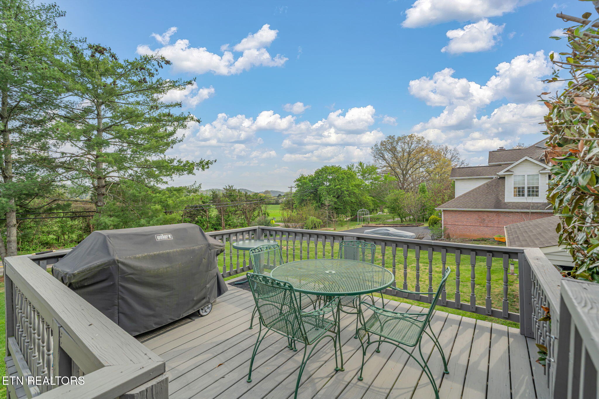 7301 Oxmoor Road Knoxville, TN 37931 - Photo 34 of 43 39-web-or-mls-7301 Oxmoor Drive-33