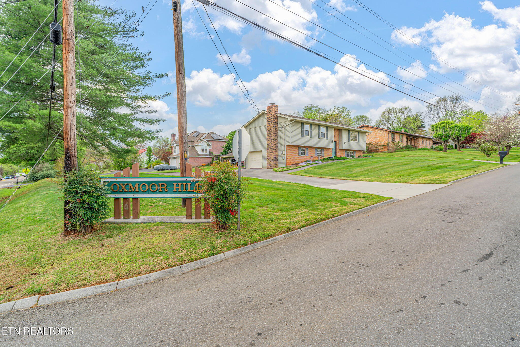 7301 Oxmoor Road Knoxville, TN 37931 - Photo 43 of 43 2-web-or-mls-7301 Oxmoor Drive-42