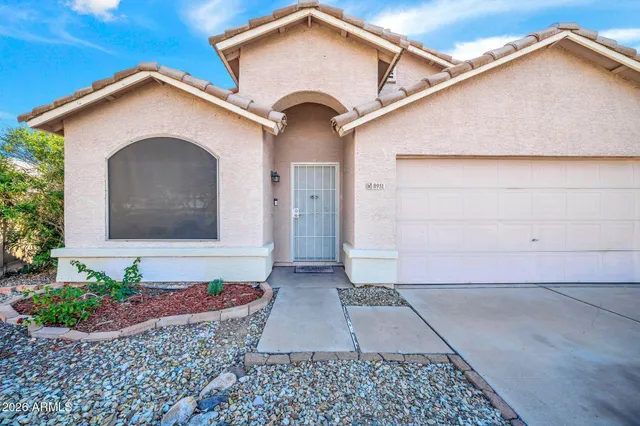 $2,350 | 8951 West Deanna Drive, Peoria, AZ 85382