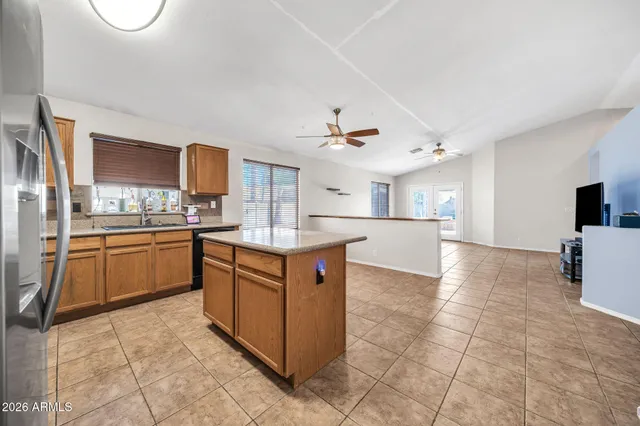 $2,350 | 8951 West Deanna Drive, Peoria, AZ 85382