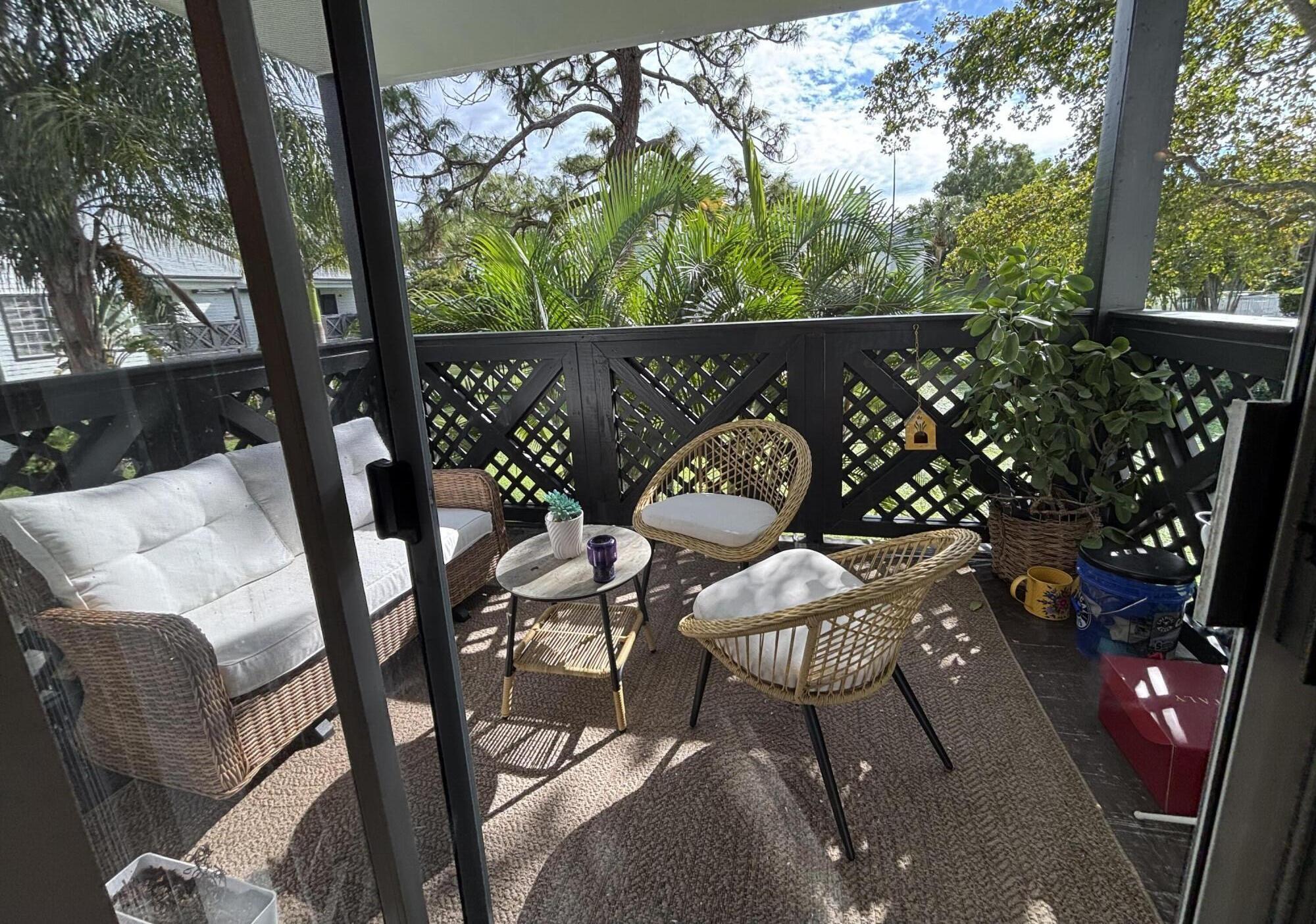 5048 Heatherhill Lane, Unit 1208 Boca Raton, FL 33486 - Photo 6 of 19 Covered Porch