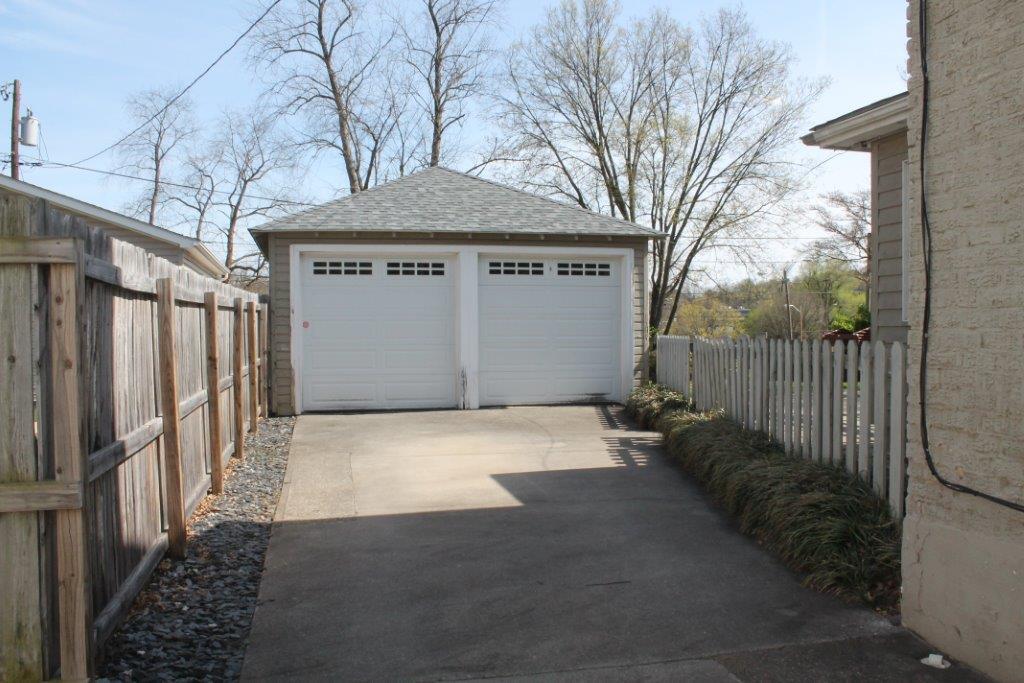 1936 Belleville Road Southwest Roanoke, VA 24015 - Photo 3 of 53 2 Car Detached Garage