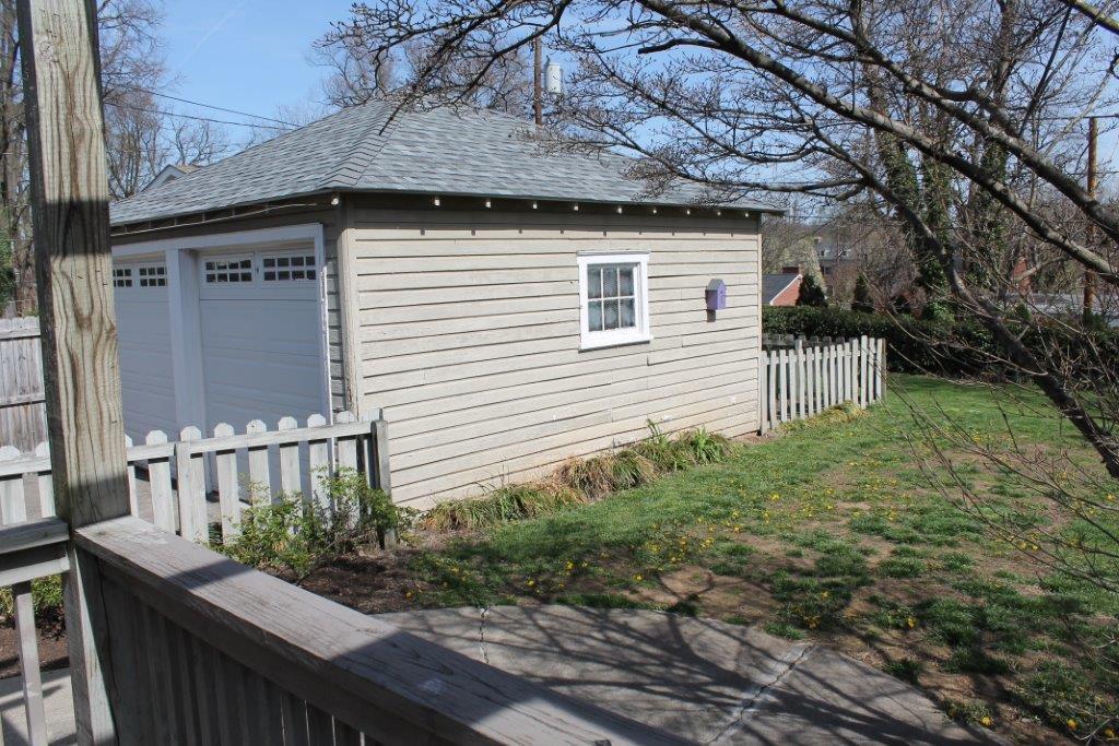 1936 Belleville Road Southwest Roanoke, VA 24015 - Photo 42 of 53 Garage