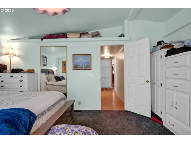 $632,500 | 9580 North Fork Siuslaw Road, Florence, OR 97439