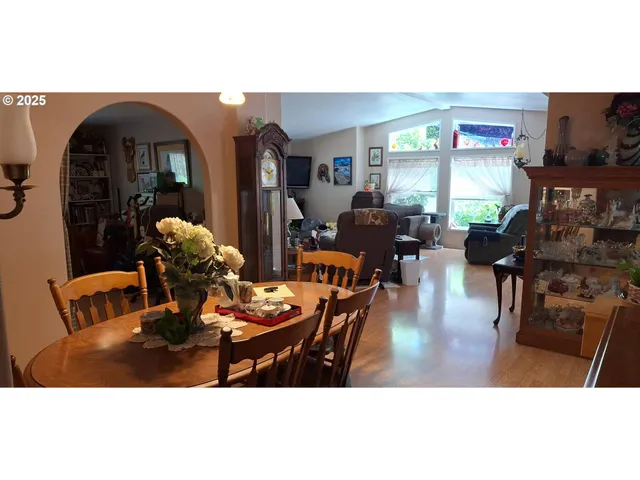 $632,500 | 9580 North Fork Siuslaw Road, Florence, OR 97439