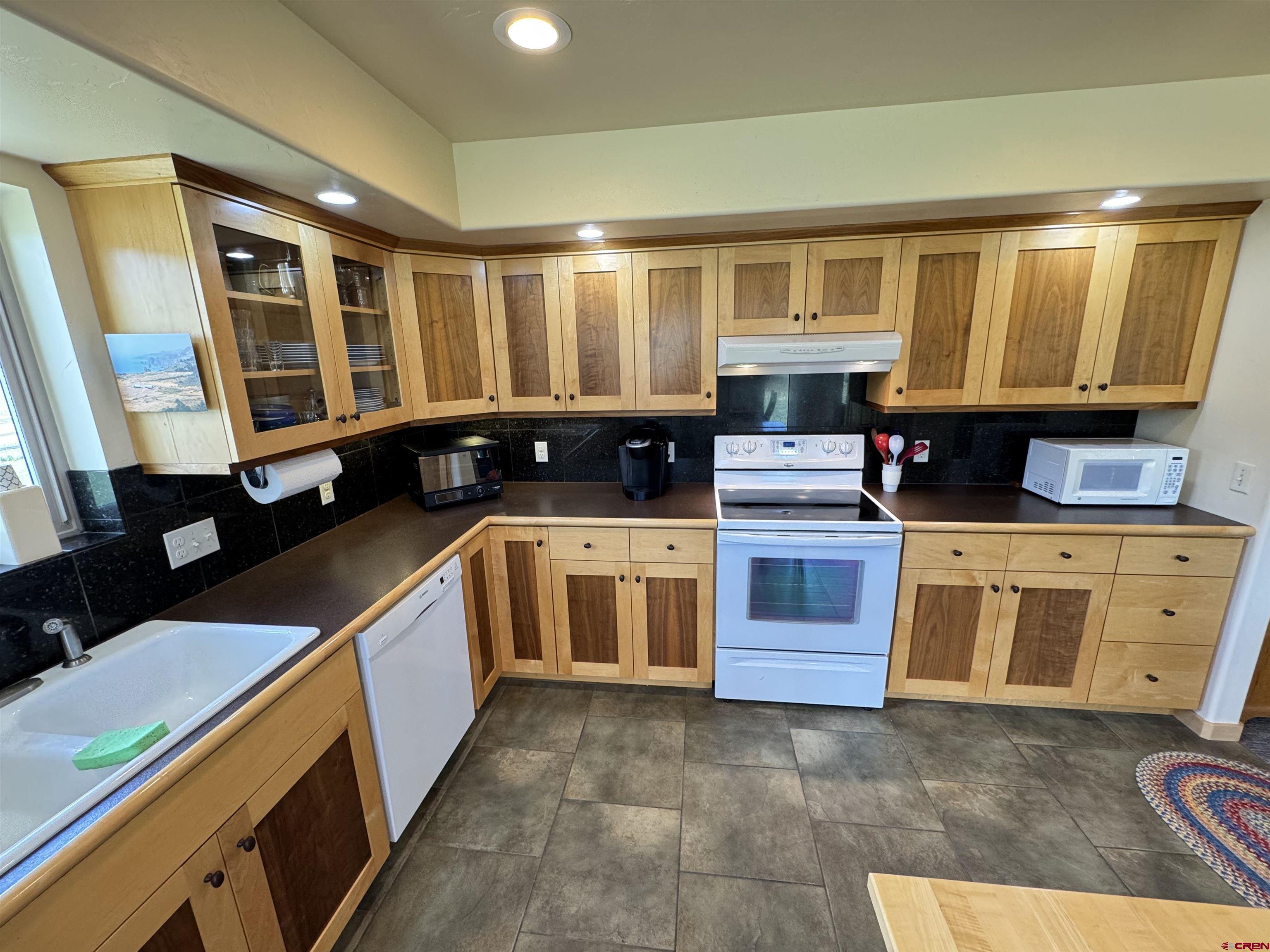 11737 Bostwick Park Road Montrose, CO 81401 - Photo 19 of 36