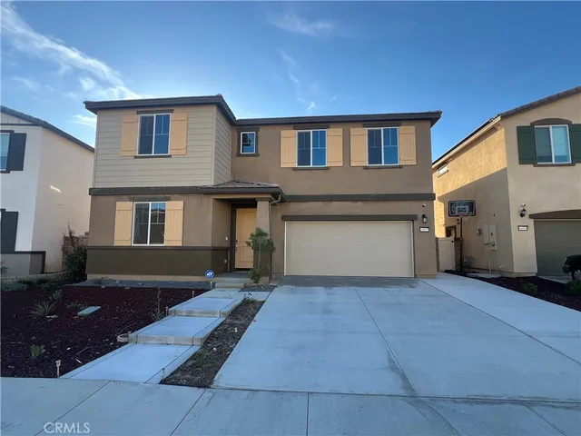 $3,700 | 19557 Hanging Rock Road, Lake Elsinore, CA 92532