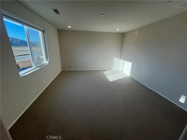 $3,700 | 19557 Hanging Rock Road, Lake Elsinore, CA 92532