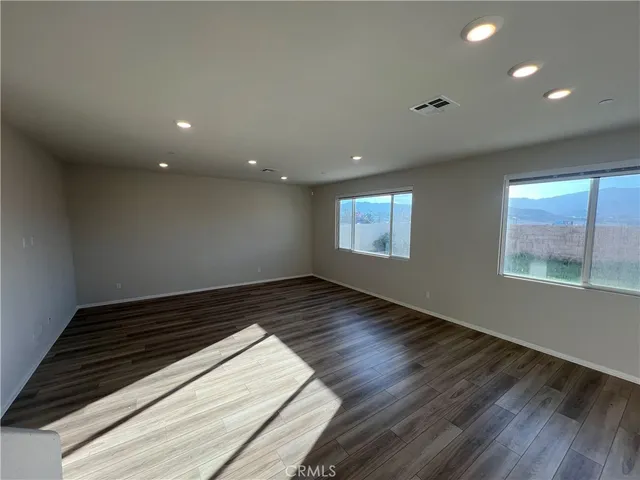 $3,700 | 19557 Hanging Rock Road, Lake Elsinore, CA 92532