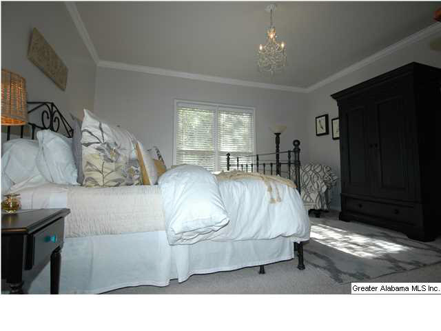 357 Oak Trace Birmingham, AL 35244 - Photo 13 of 31