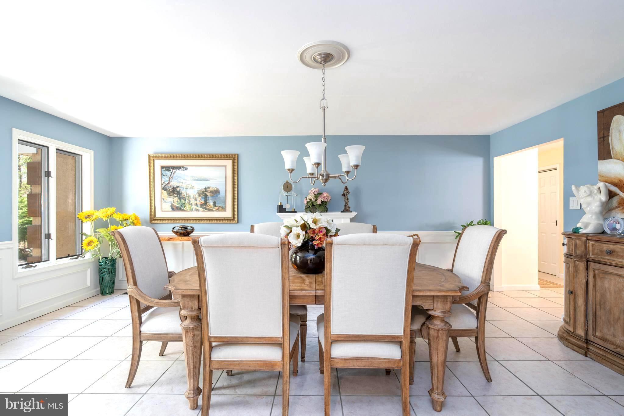 5 Castle Road Shamong, NJ 08088 - Photo 4 of 41 Dining Room