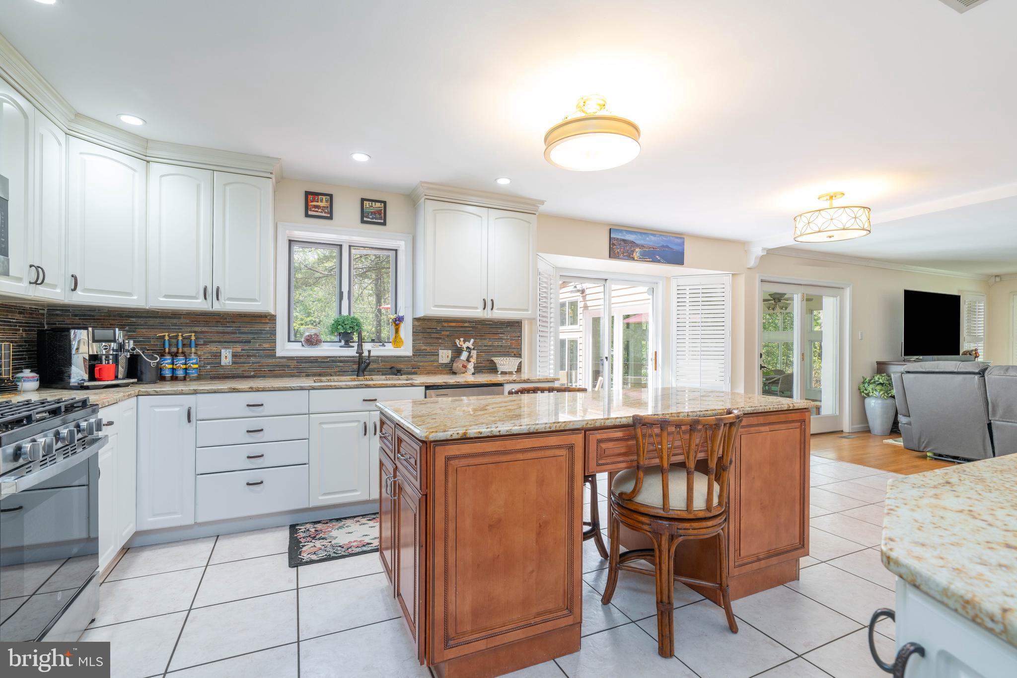 5 Castle Road Shamong, NJ 08088 - Photo 6 of 41 Kitchen view from Dinning room