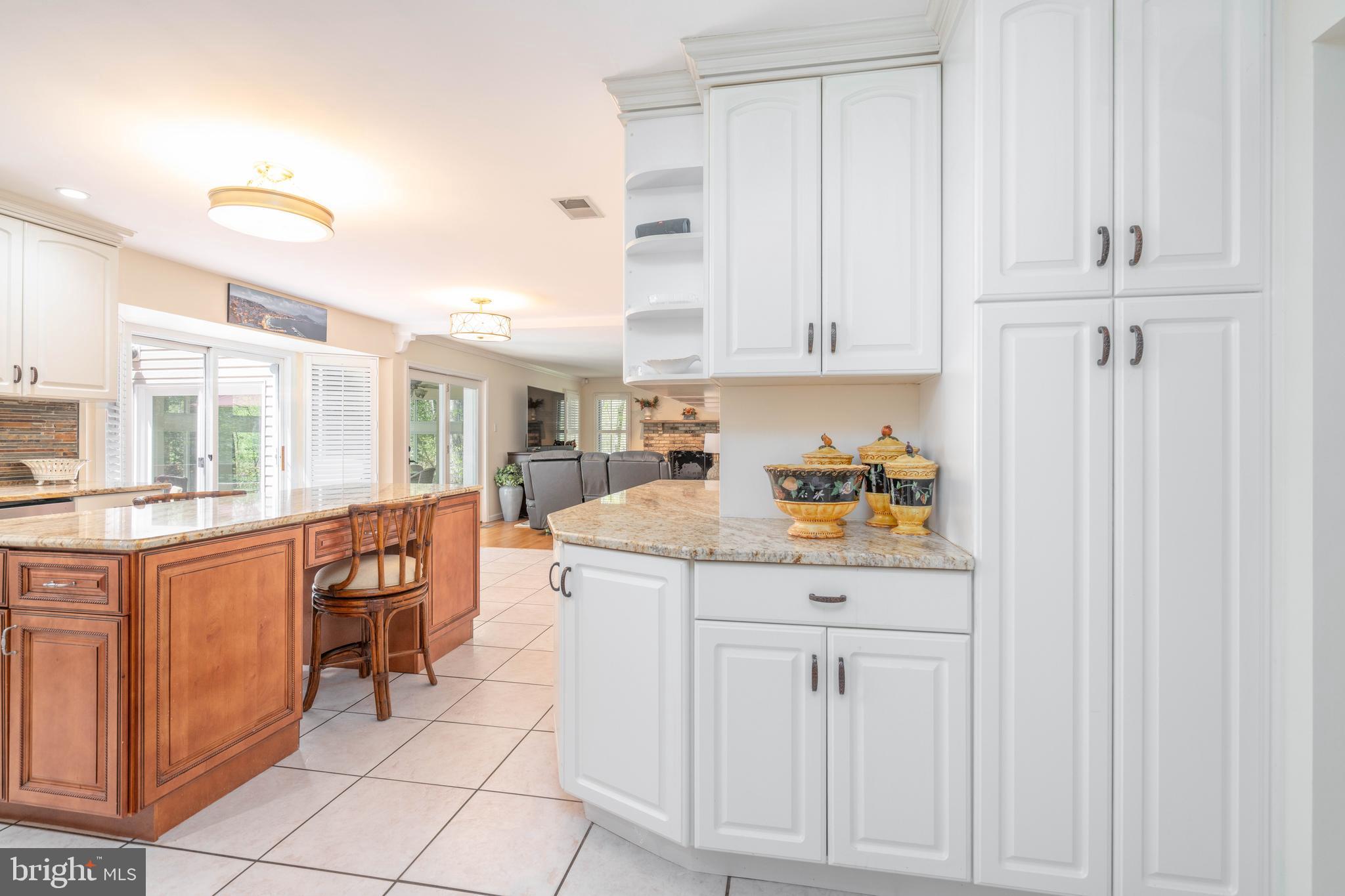 5 Castle Road Shamong, NJ 08088 - Photo 7 of 41 Kitchen view to family room