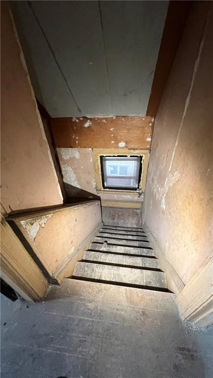 222 Luray Street Pittsburgh, PA 15214 - Photo 18 of 22