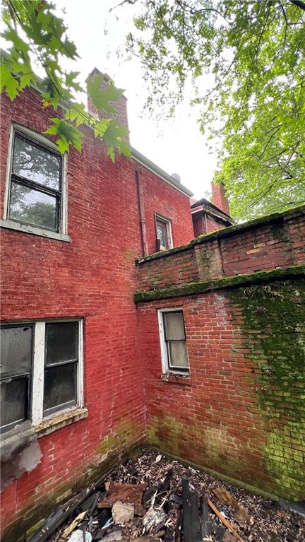 222 Luray Street Pittsburgh, PA 15214 - Photo 4 of 22