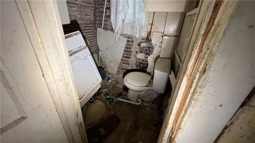 222 Luray Street Pittsburgh, PA 15214 - Photo 6 of 22