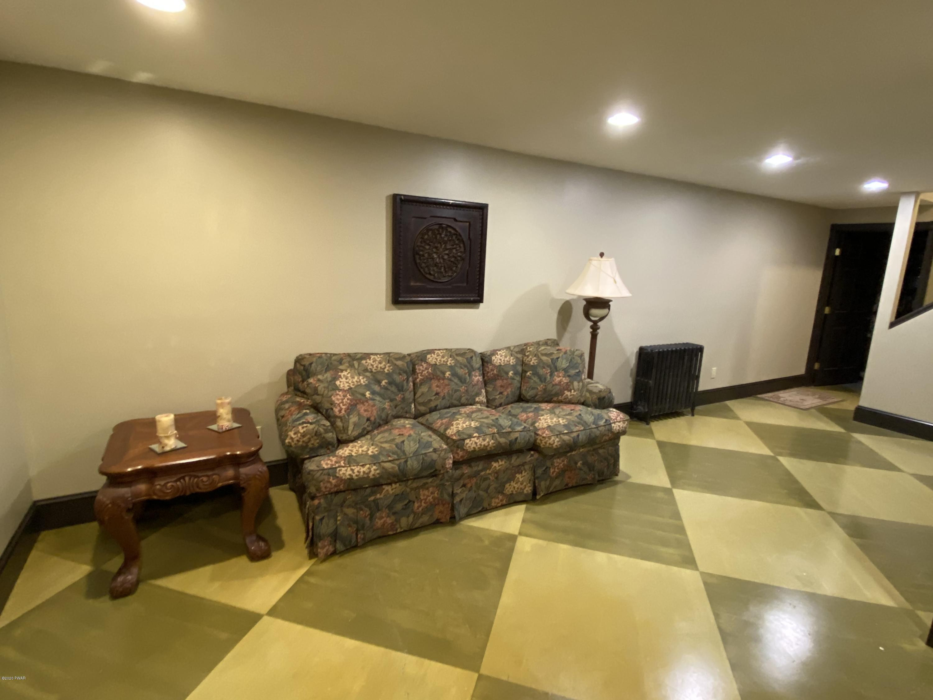 191 Crane Road Lakeville, PA 18438 - Photo 84 of 102 IMG_9203