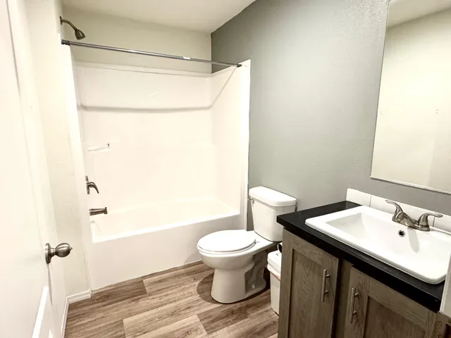 $155,900 | 424 2nd Street North, Greenbush, MN 56726