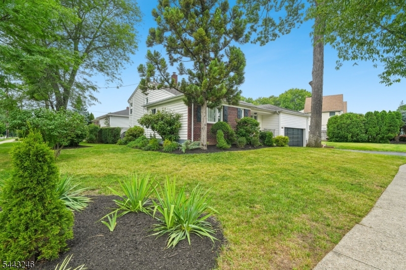 1 Archbridge Lane Springfield, NJ 07081 - Photo 36 of 37