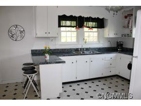 206 Terrell Cove Road Canton, NC 28716 - Photo 13 of 23