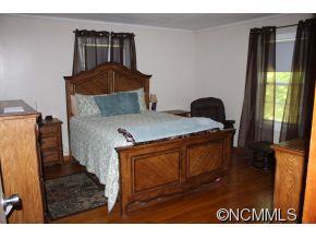 206 Terrell Cove Road Canton, NC 28716 - Photo 17 of 23