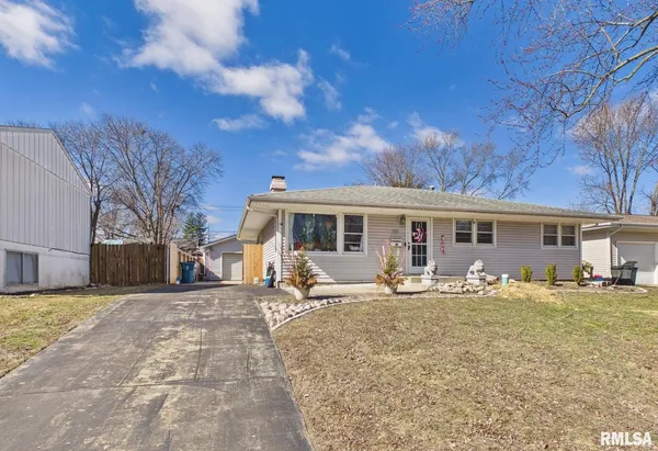 $200,000 | 29 North Oxford Road, Springfield, IL 62702