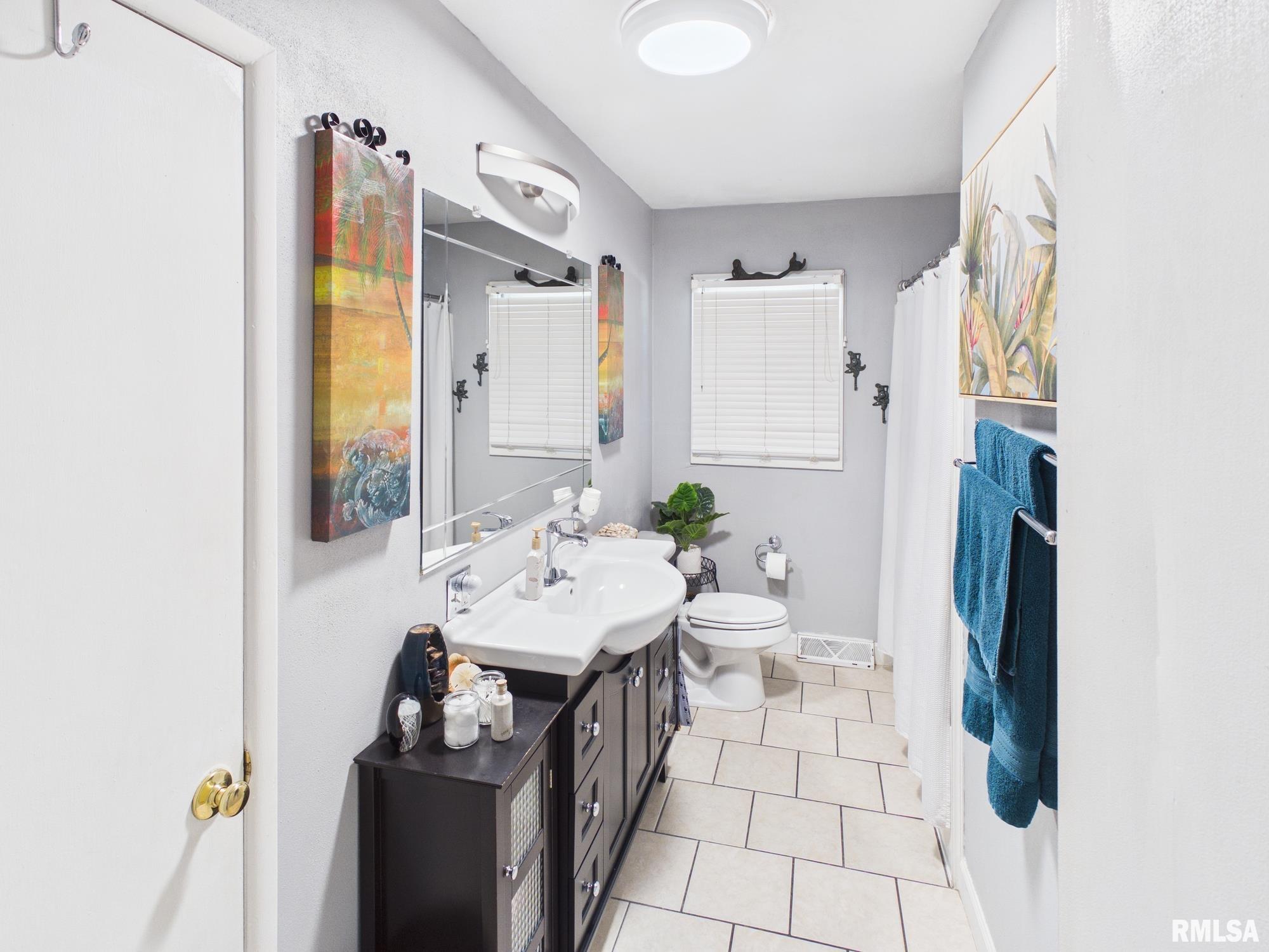 29 North Oxford Road Springfield, IL 62702 - Photo 11 of 36