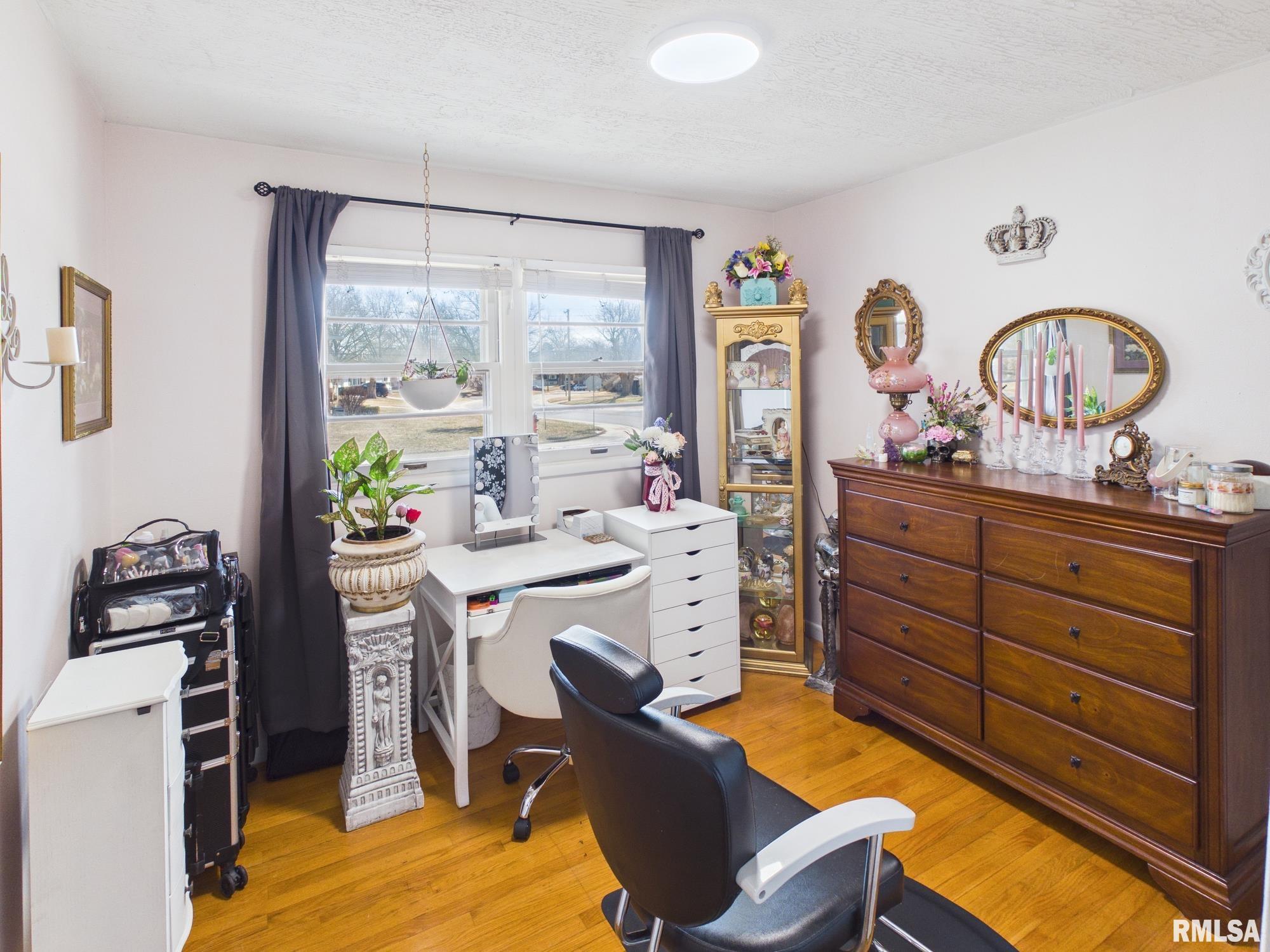 29 North Oxford Road Springfield, IL 62702 - Photo 12 of 36