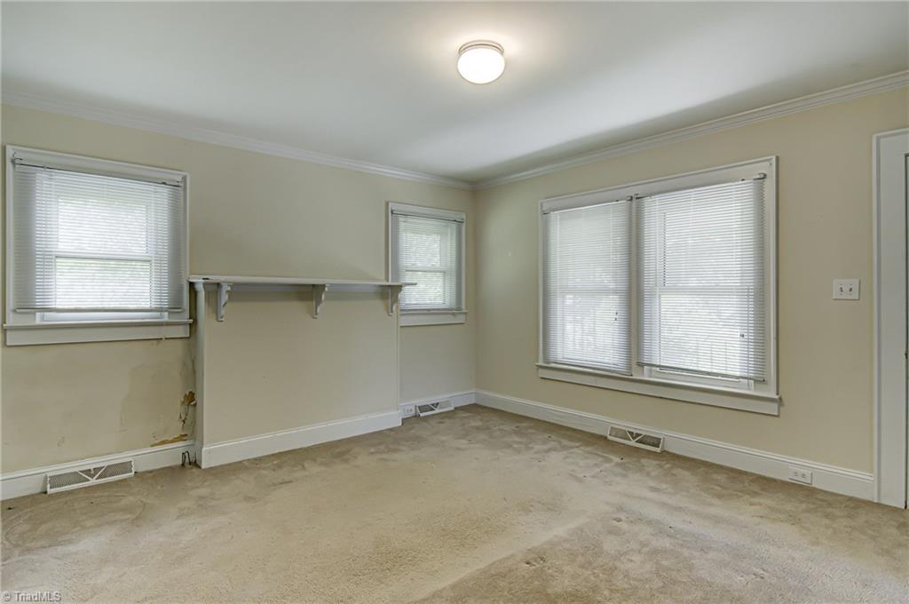3928 Lewiston Road Summerfield, NC 27358 - Photo 4 of 27