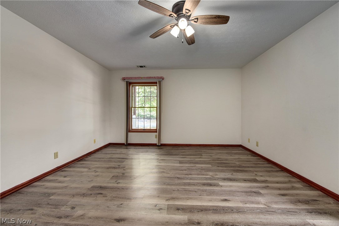 22481 Center Ridge Road, Unit 105 Rocky River, OH 44116 - Photo 28 of 35