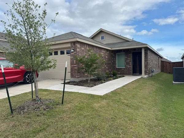$2,100 | 3057 Ashbrook Lane, Anna, TX 75409