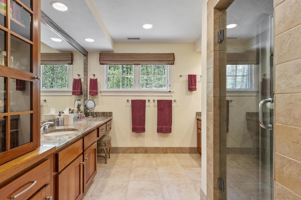 26 Corn Road Bolton, MA 01740 - Photo 17 of 35