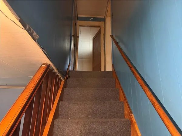 a view of entryway