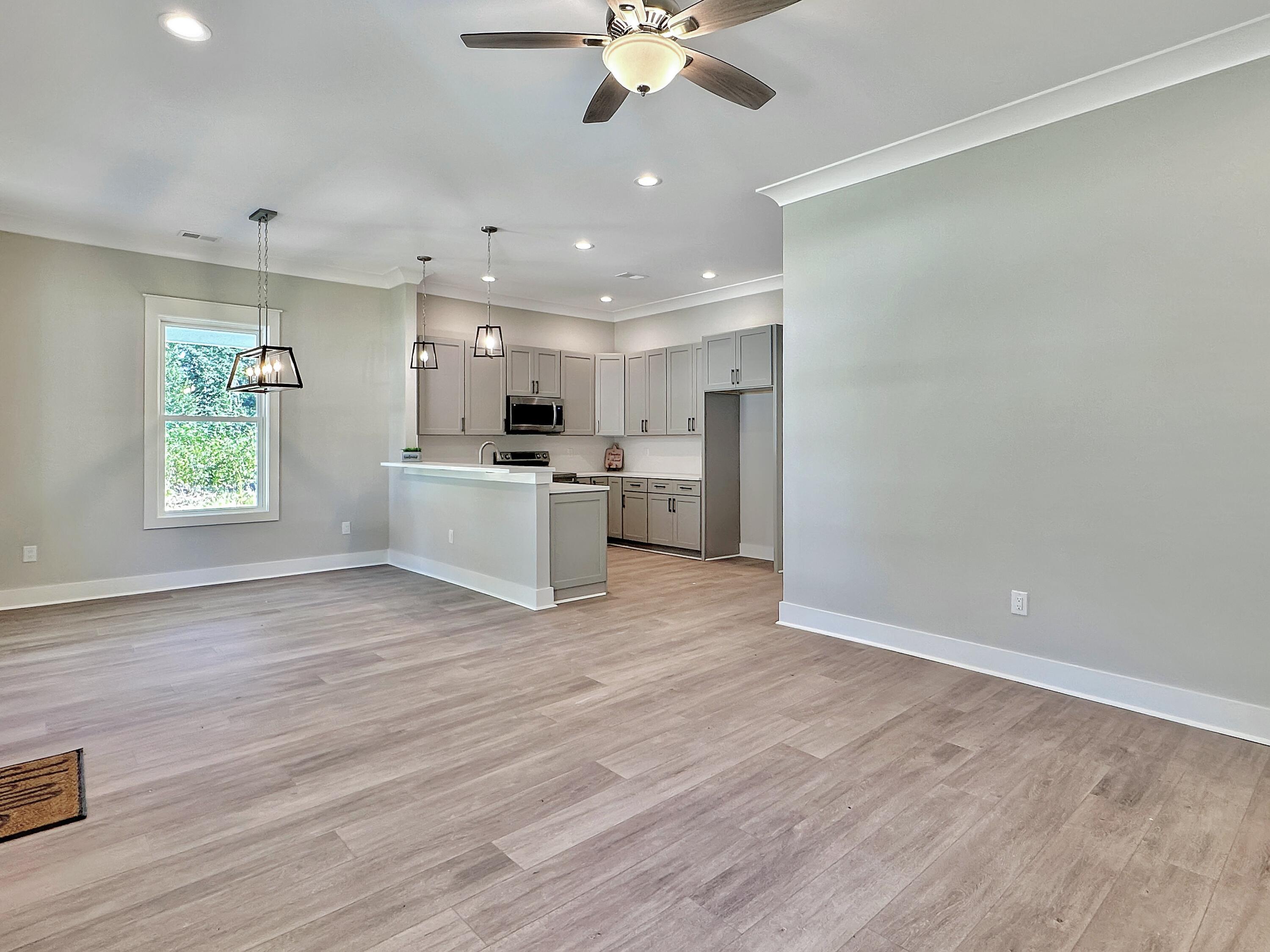 1805 Gordon Road Summerton, SC 29148 - Photo 8 of 23 IMG_1559