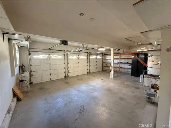 a view of a garage room