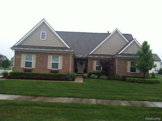 3232 Wren Lane Rochester, MI 48309 - Photo 1 of 10 1.JPG