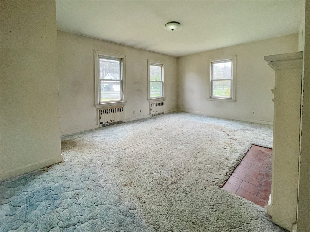 1768 East Mountain Road Westfield, MA 01085 - Photo 14 of 24