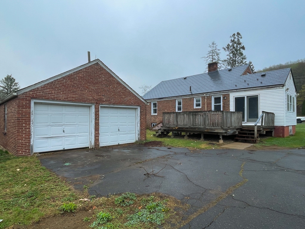 1768 East Mountain Road Westfield, MA 01085 - Photo 2 of 24