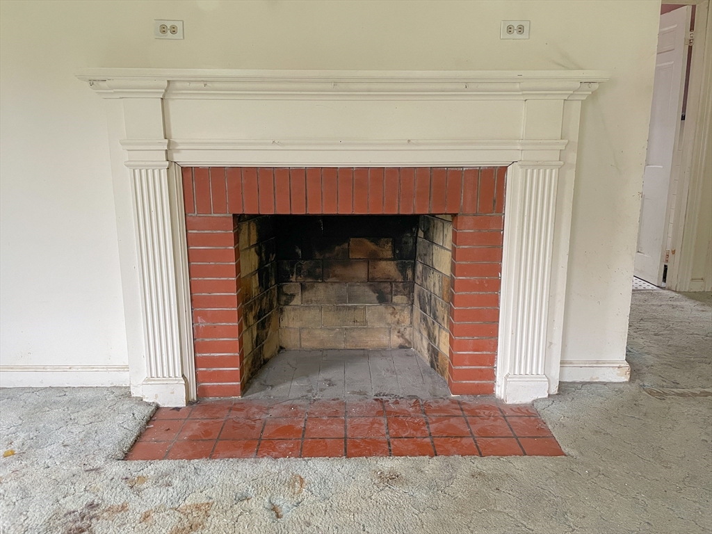 1768 East Mountain Road Westfield, MA 01085 - Photo 8 of 24